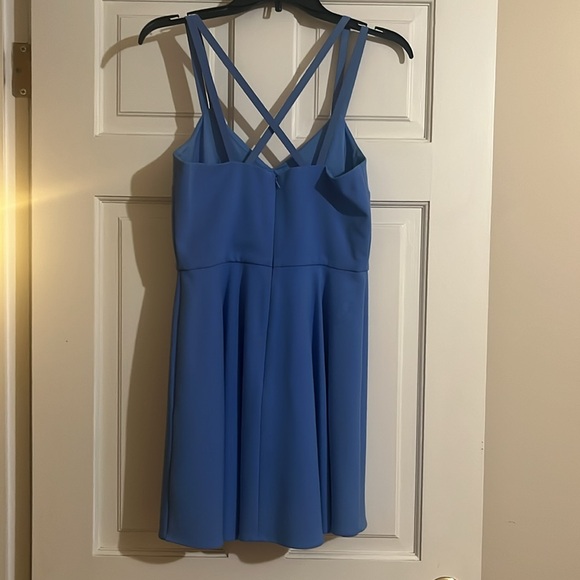 Gorgeous new French connection dress - Picture 4 of 8